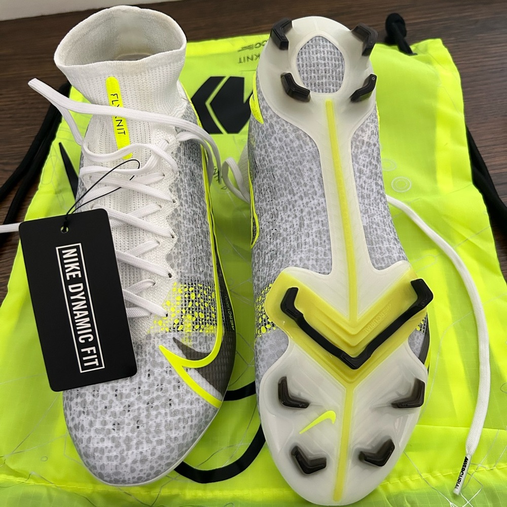 NWT Nike Mercurial Elite Superfly - brand new 7M/8.5W